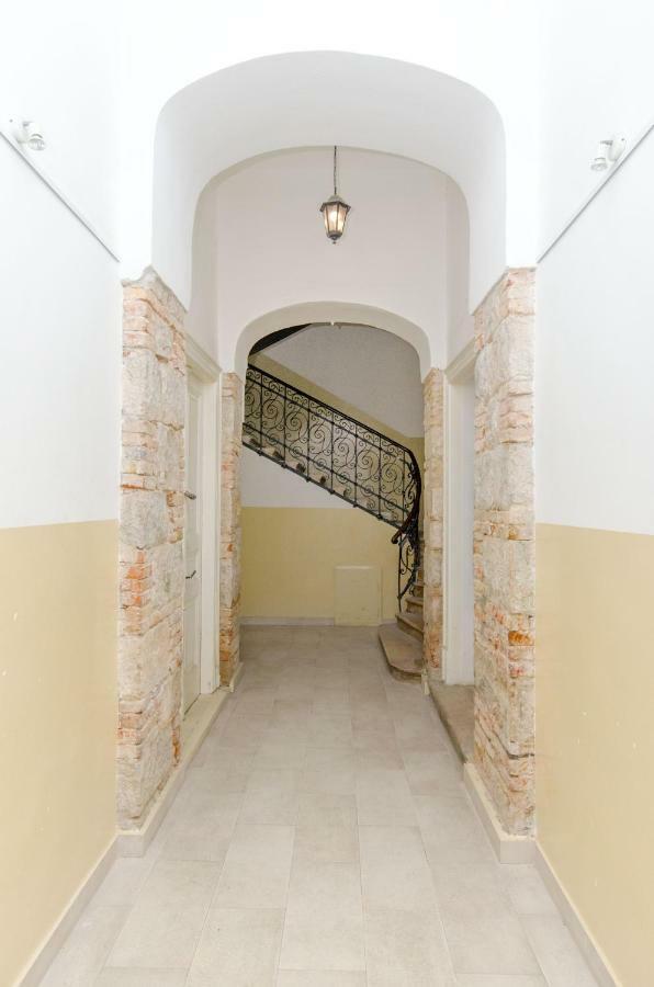 City Core Apartment Spalato Esterno foto